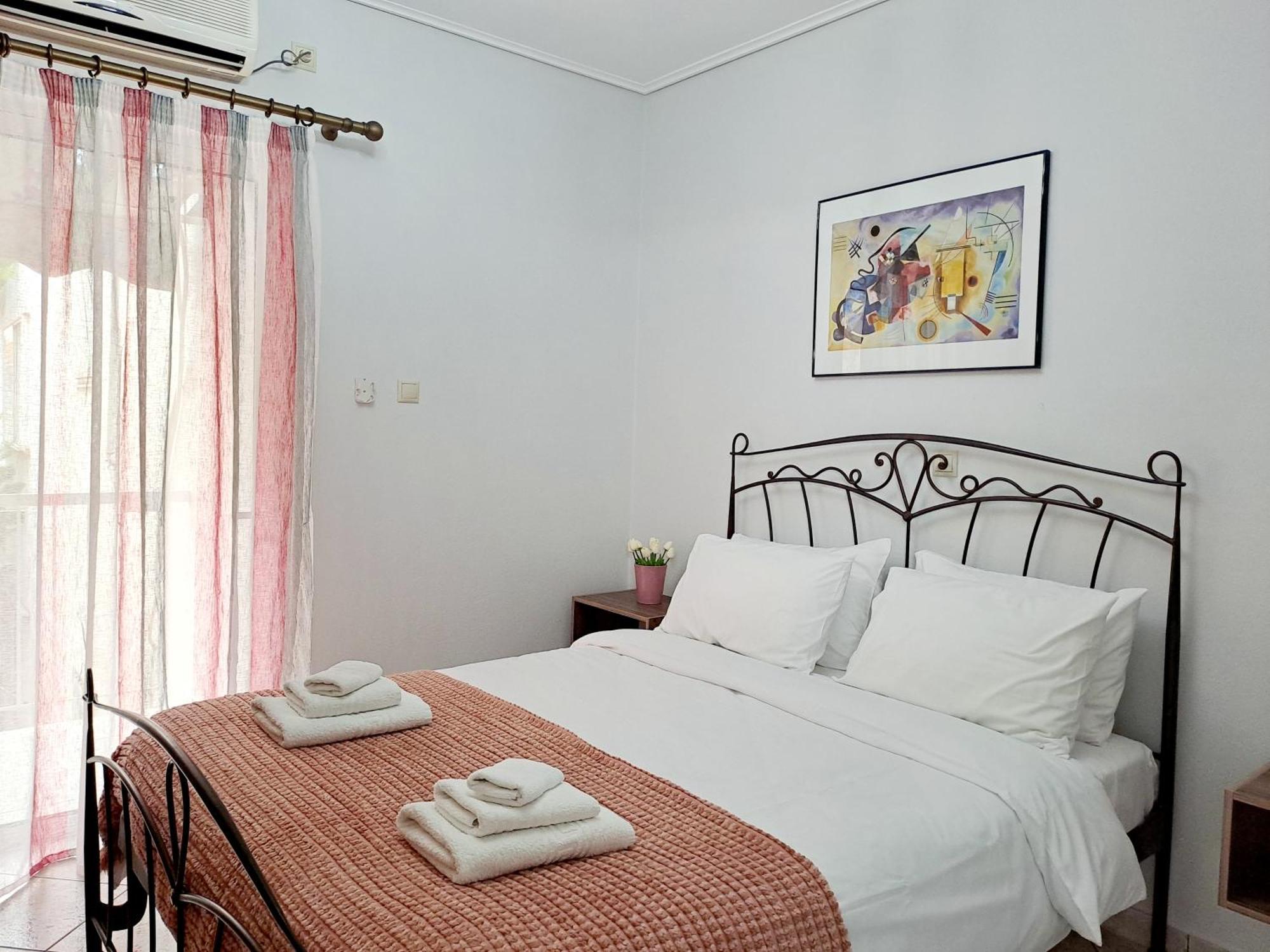 Bright Apartment In Nea Palatia • Oropos 外观 照片